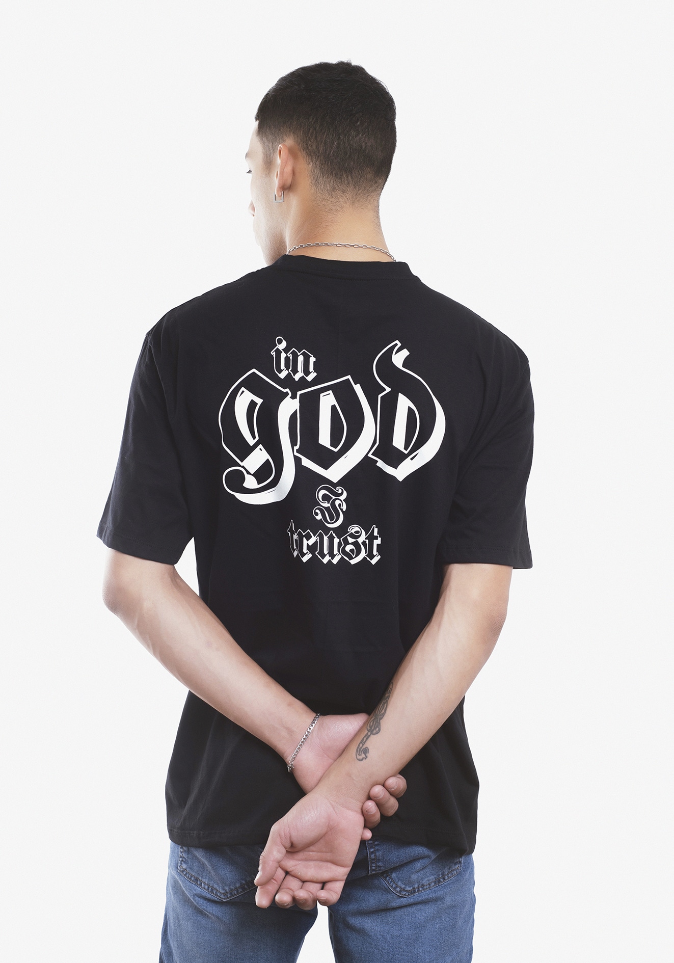 H Remera God - Imagen 2