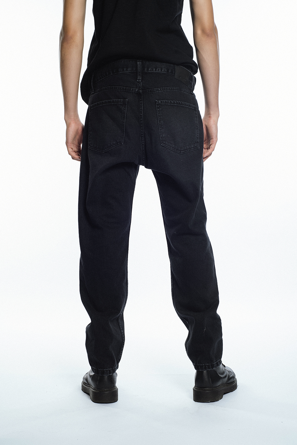 H Jean Derek Black - Imagen 5