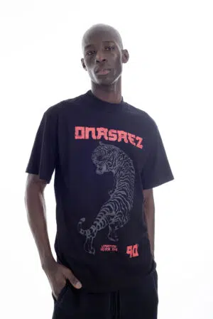 H Remera Sacred