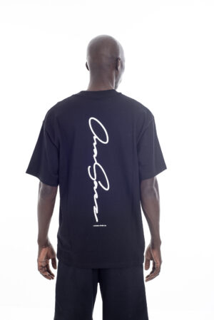 H Remera New Signature