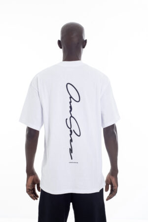 H Remera New Signature
