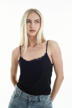 Top Whisper Black